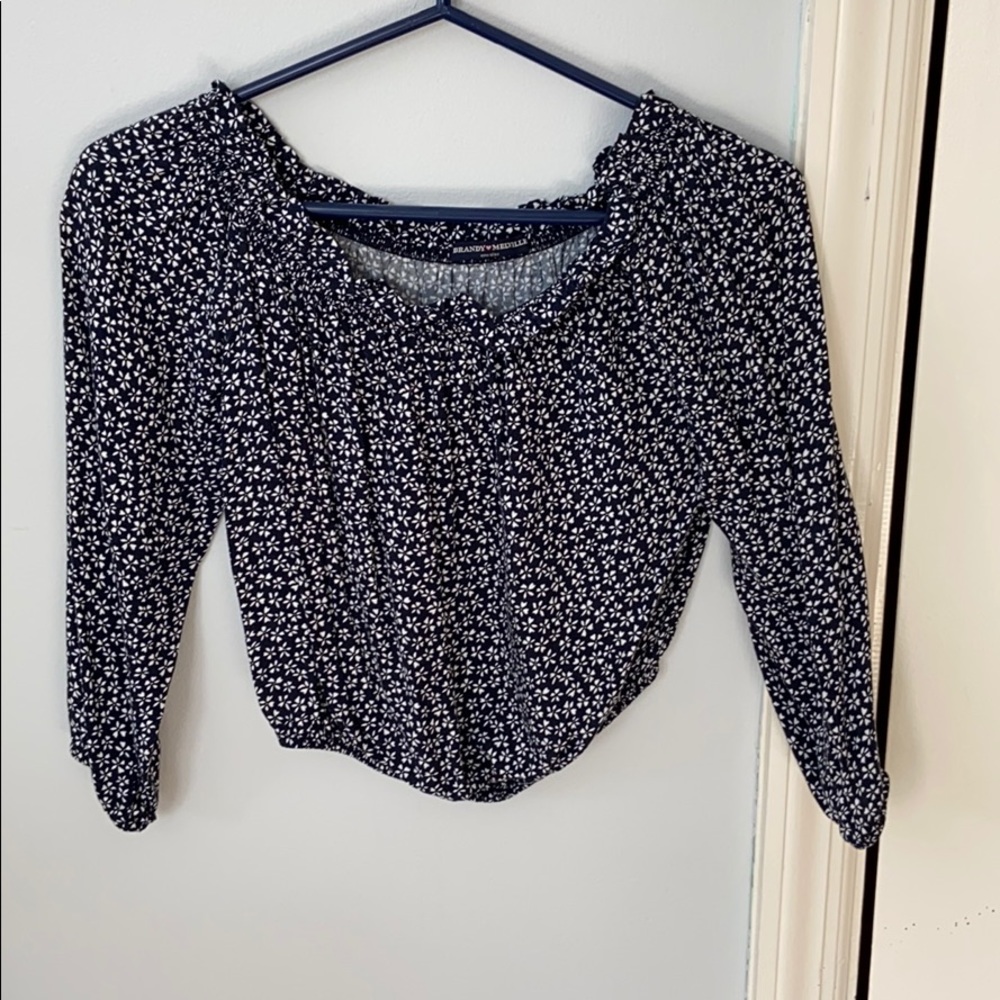 Brandy Melville off the shoulder top